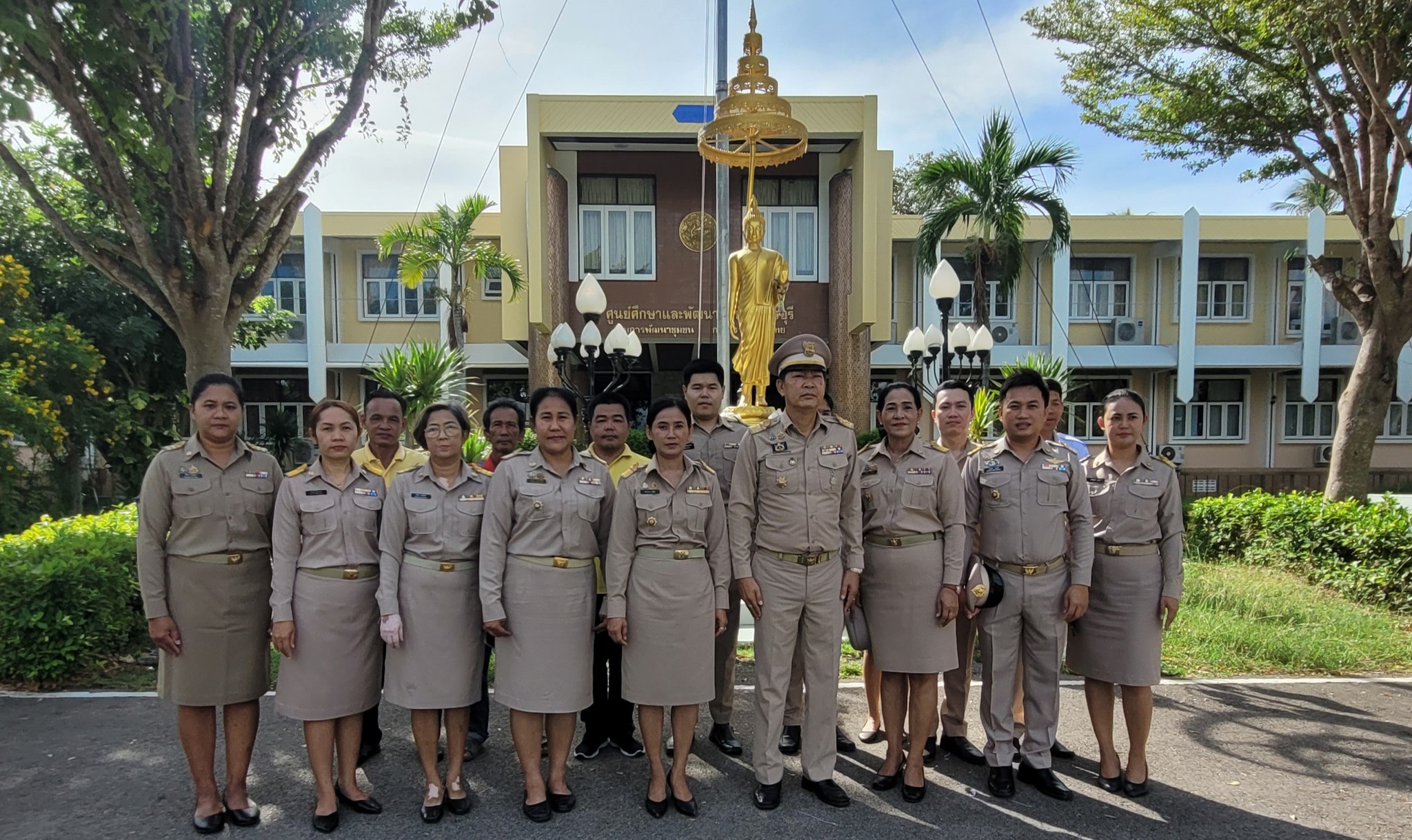 กิจกรรมเนื่องในวันพระราชทานธงชาติไทย 
