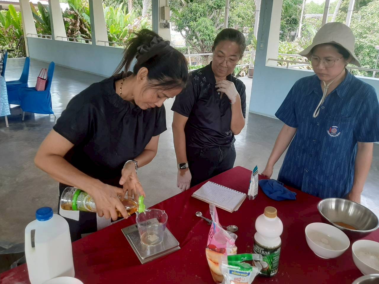 สุดปัง! ศพช.เพชรบุรี พัฒนาผลิตภัณฑ์ใหม่ พร้อมเสริฟความอร่อย ถึงมือคุณ