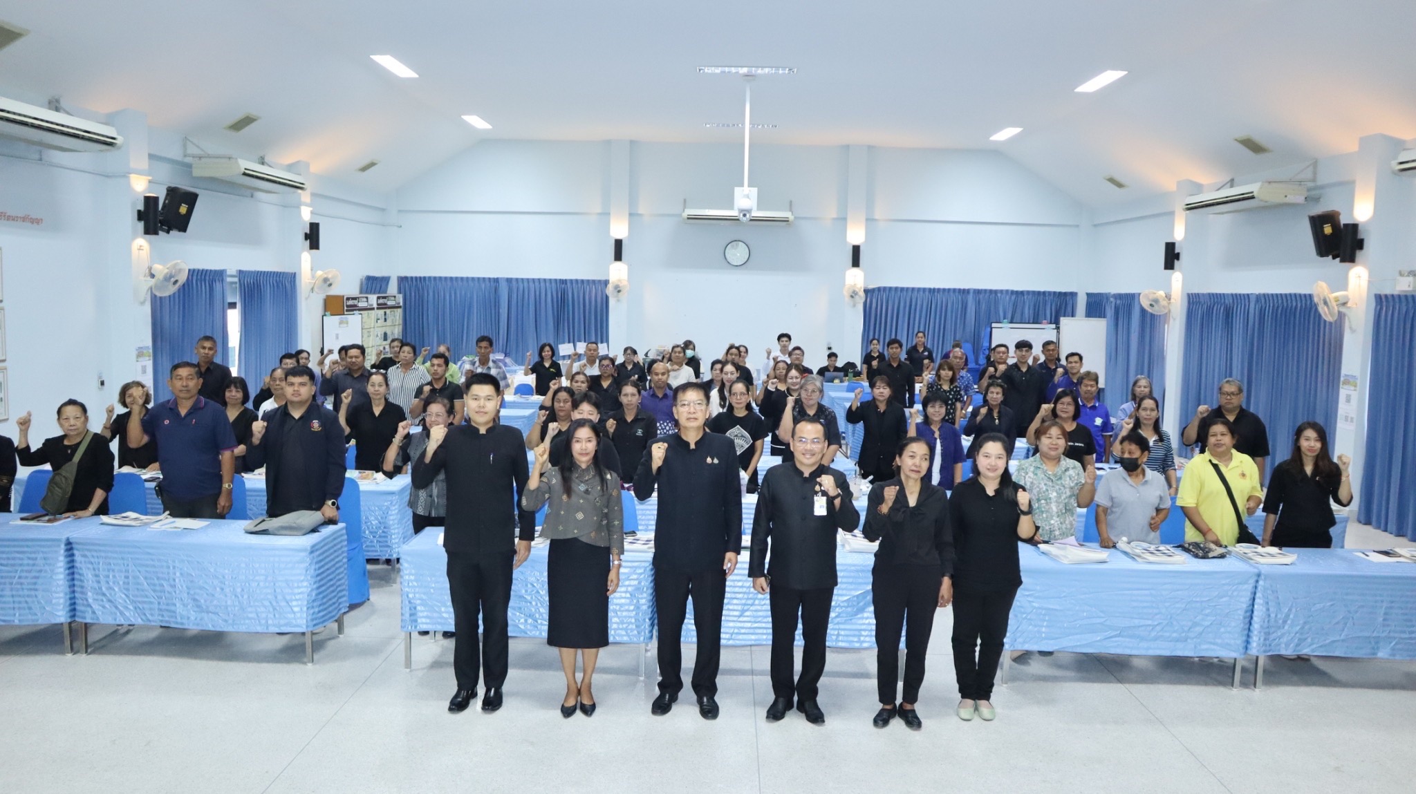 ศูนย์ศึกษาและพัฒนาชุมชนเพชรบุรี จัดประชุมเชิงปฏิบัติการส่งเสริมกิจกรรมเครือข่ายกลุ่มออมทรัพย์เพื่อการผลิต (ระดับภูมิภาค)